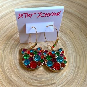 NWT Betsey Johnson Gold Cat Head Drop Earrings